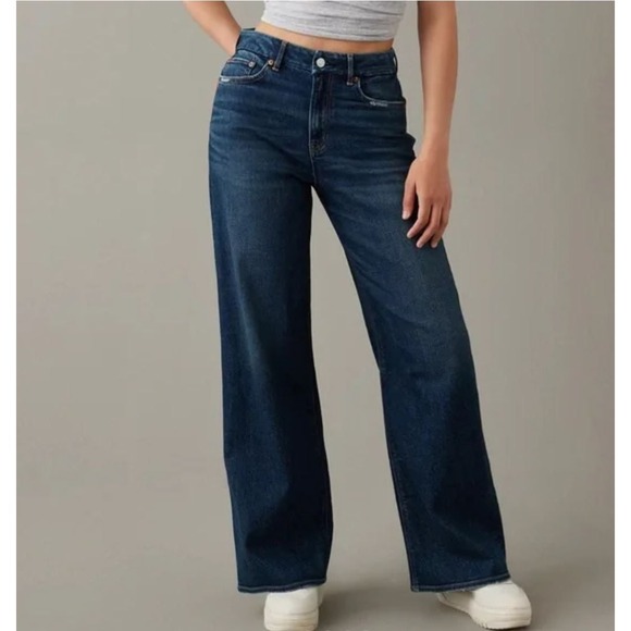 American Eagle Denim - AMERICAN EAGLE Curvy Super High-Rise Baggy Wide Leg Jeans Medium Wash 12 Short